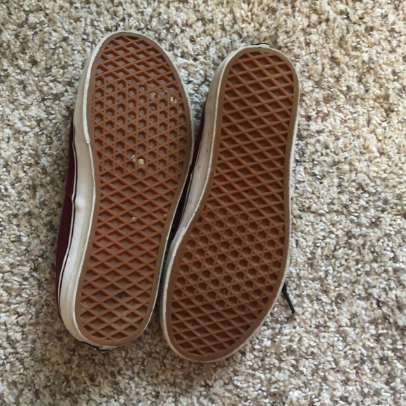Vans Authentic Maroon Shoes - Picture 3 of 3